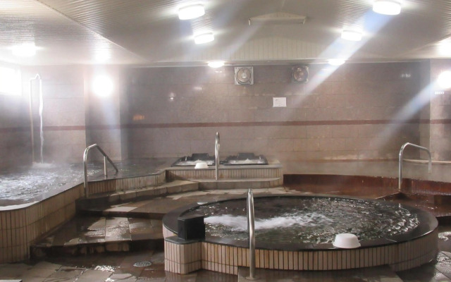 Tsurusaki Hotel