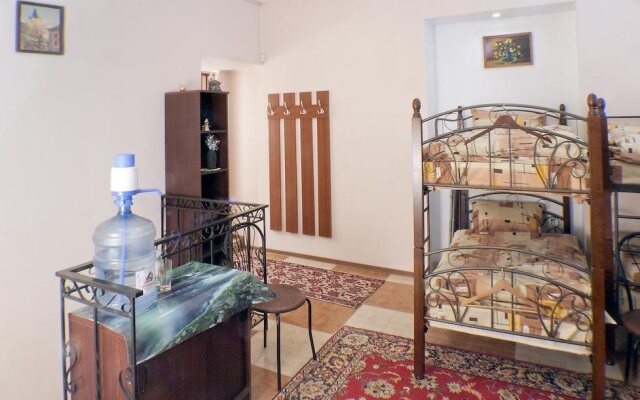 Niko Hostel