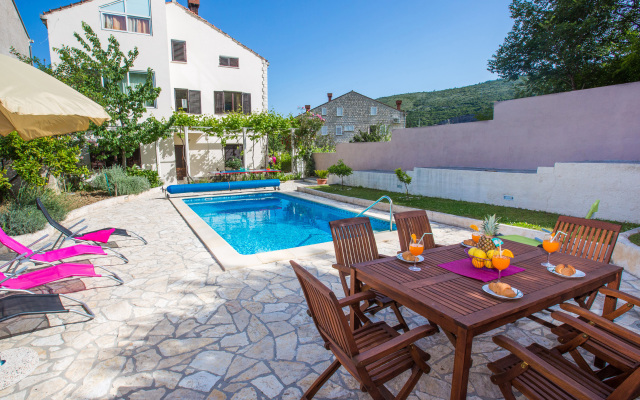 Apartments Villa Roza