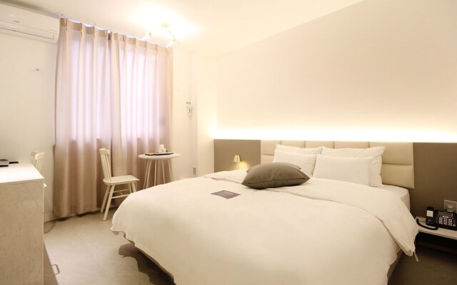 Gwangju Hanam Yaja Gwangju Hanam Branch