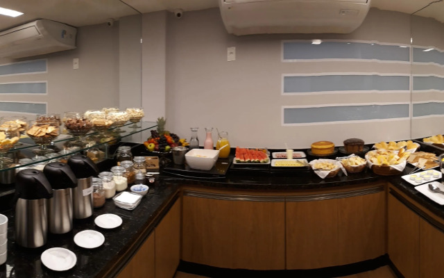 Dr. Marinho Apart Hotel