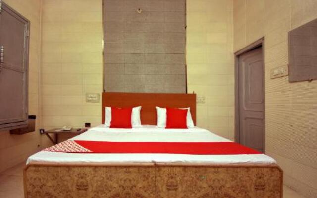 OYO 26638 Kapoor Guest House