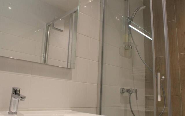 Appartement Vars, 1 pièce, 6 personnes - FR-1-330B-29