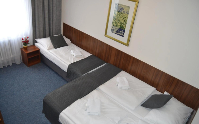 Hotel Bohemians