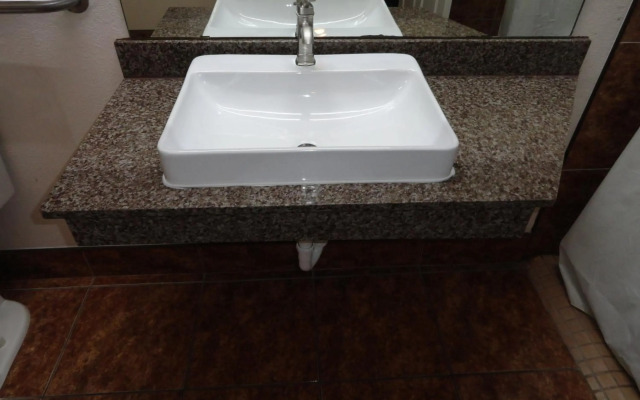 Americas Best Value Inn Brownsville