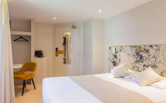 Отель The Originals Boutique, Hôtel Porte de Dieppe