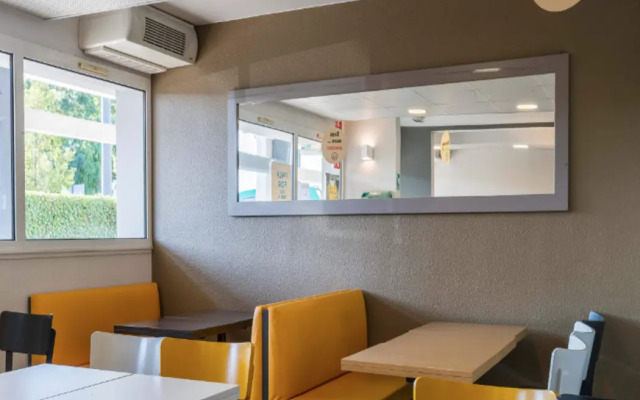 B&B Hotel Orléans Ouest la Chapelle-Saint-Mesmin