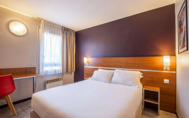 Отель Comfort Linas - Montlhery