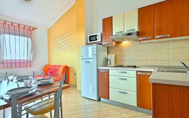 Splendid Apartment in Vodnjan With Swimming Pool
