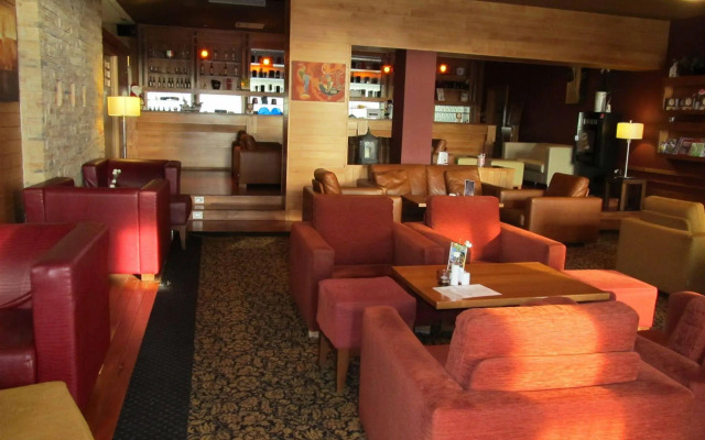 Raheen Woods Hotel