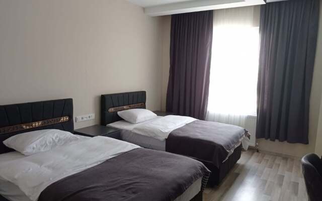 Atlihan Plus Hotel