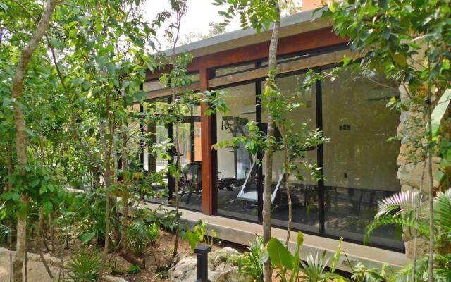 Roomy Apt With Private Terrace - Amazing Amenities
