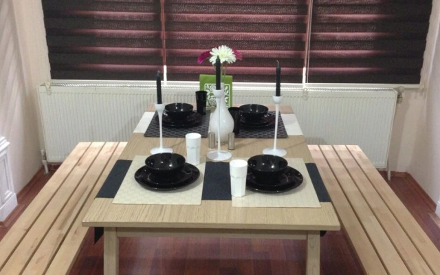 M Suit Apartments