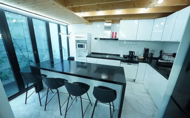 PrivatePremiumSeocho's Happy House 330m2
