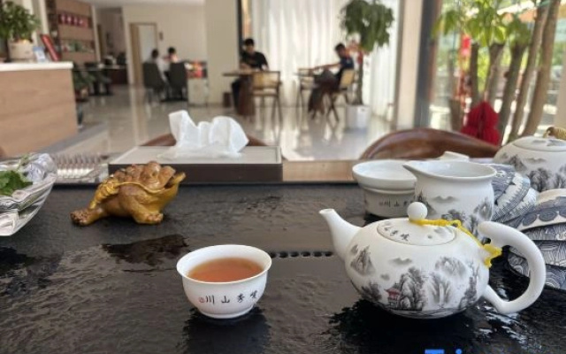 Yunhe terrace yiqiuyitian hotel