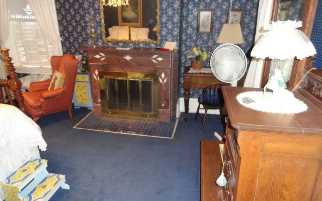 Victorian Inn Bed and Breakfast