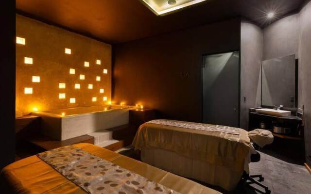 Central Park Tulum G104-Luxury Spa Inc