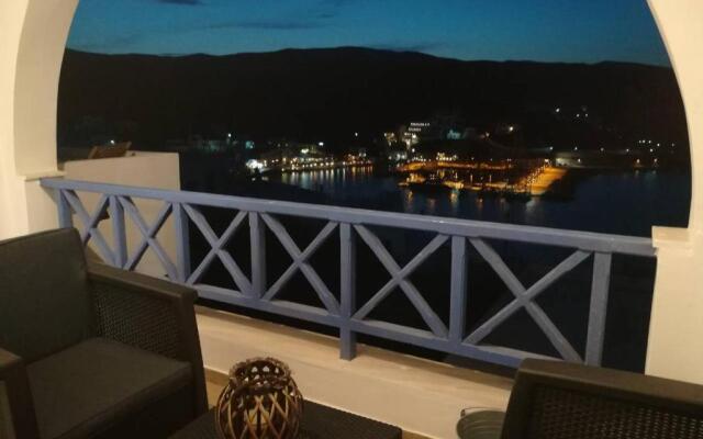 Enjoy Cyclades Apartments
