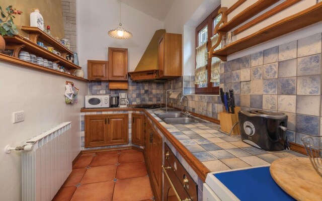 Amazing Home in Belavici With Sauna, Wifi and 3 Bedrooms