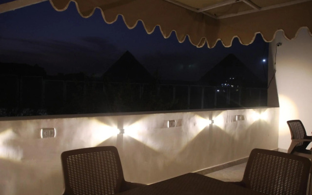 Farida Pyramids View