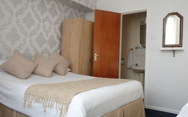 Thorncliffe Hotel
