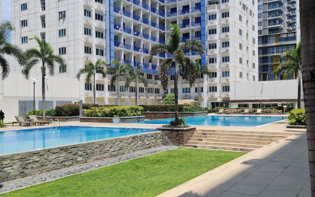 Sea Residences - Condo R Us