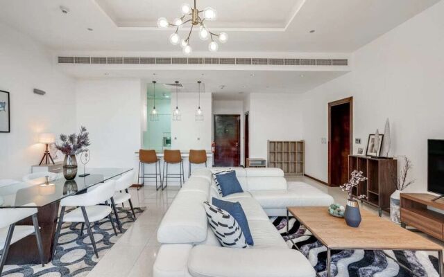 Stunning Apartment w/ Beach Access at The Palm!