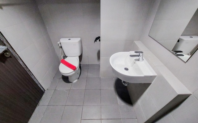 Nice And Cozy Studio At Bintaro Icon Apartment