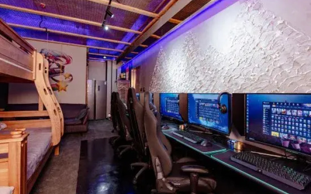Luoyang T1 E-sports apartment