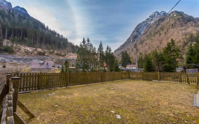 Plezzut Riofreddo House! BBQ - Garden and private parking