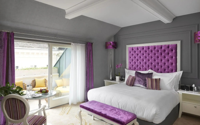 Aria Hotel Budapest by Library Hotel Collection
