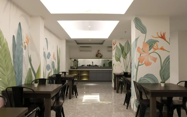 Lun Hotel Manado
