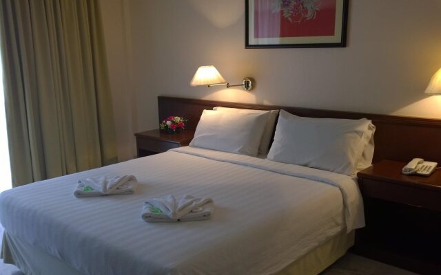 Borneo Paradise Beach Hotel