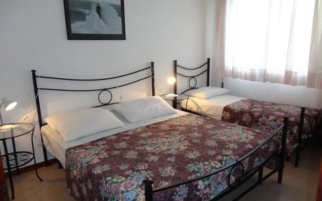 Apartment With Sea View For 5 People by Beahost Rentals