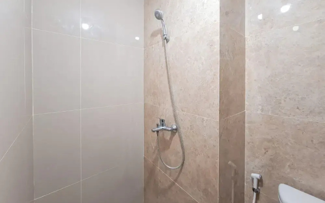Modern Minimalist Studio At Transpark Bintaro Apartment