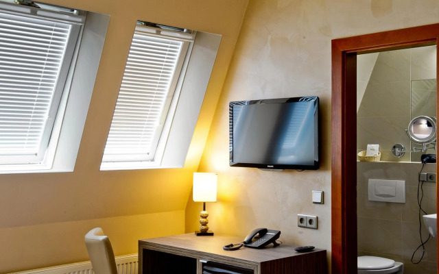Artim Hotel
