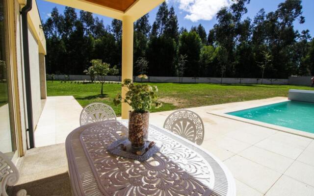 River house in Vila Nova Cerveira