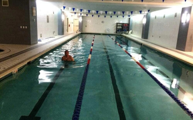 2 BR Apartment Pool Sleeps 6