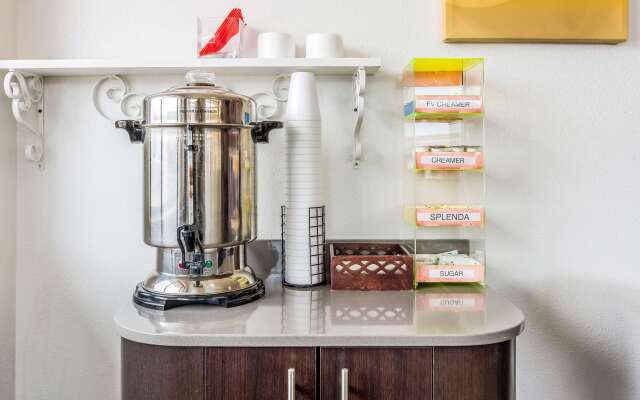 Motel 6 Tremonton, UT