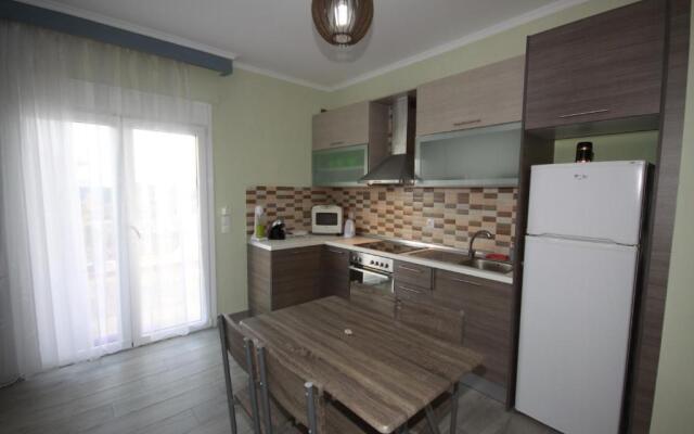 Zephyros Family Apartments 2
