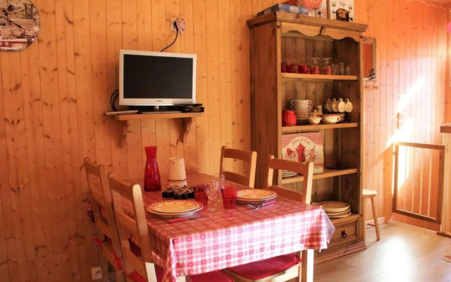 Appartement Vars, 1 pièce, 2 personnes - FR-1-330B-130