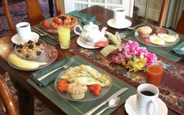 A B&B At Llewellyn Lodge