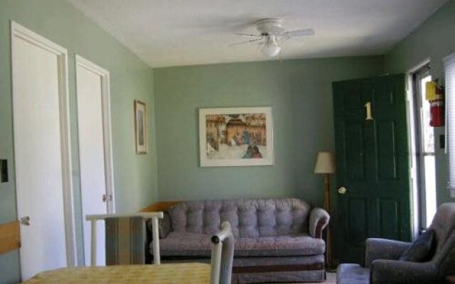 Birch Haven by the Beach - Cottages