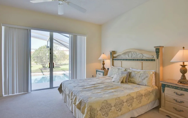 Family Retreat w/ Pool: 10 Mi to Disney!