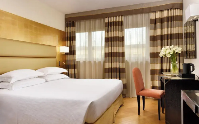 FH55 Med Executive Hotel