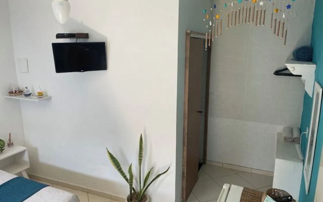 Suites Casa Azul-Vila do Abraão - conforto, limpeza, ótima localização