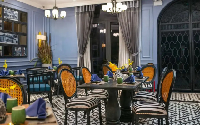 The Secret HaLong Hotel