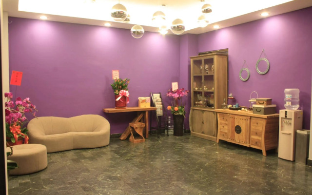 Prince To Travel Hotel