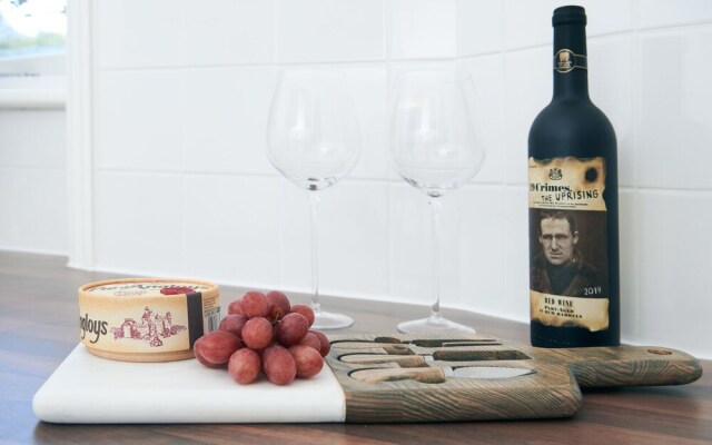 Ida Pod Places - Forest Hill Flat