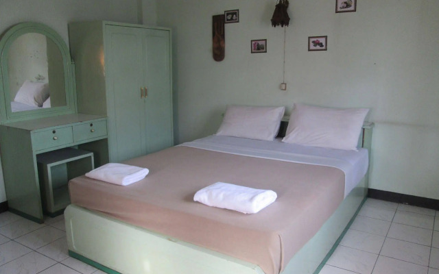 Royal Guesthouse at Chiang Mai Old City By Hjz